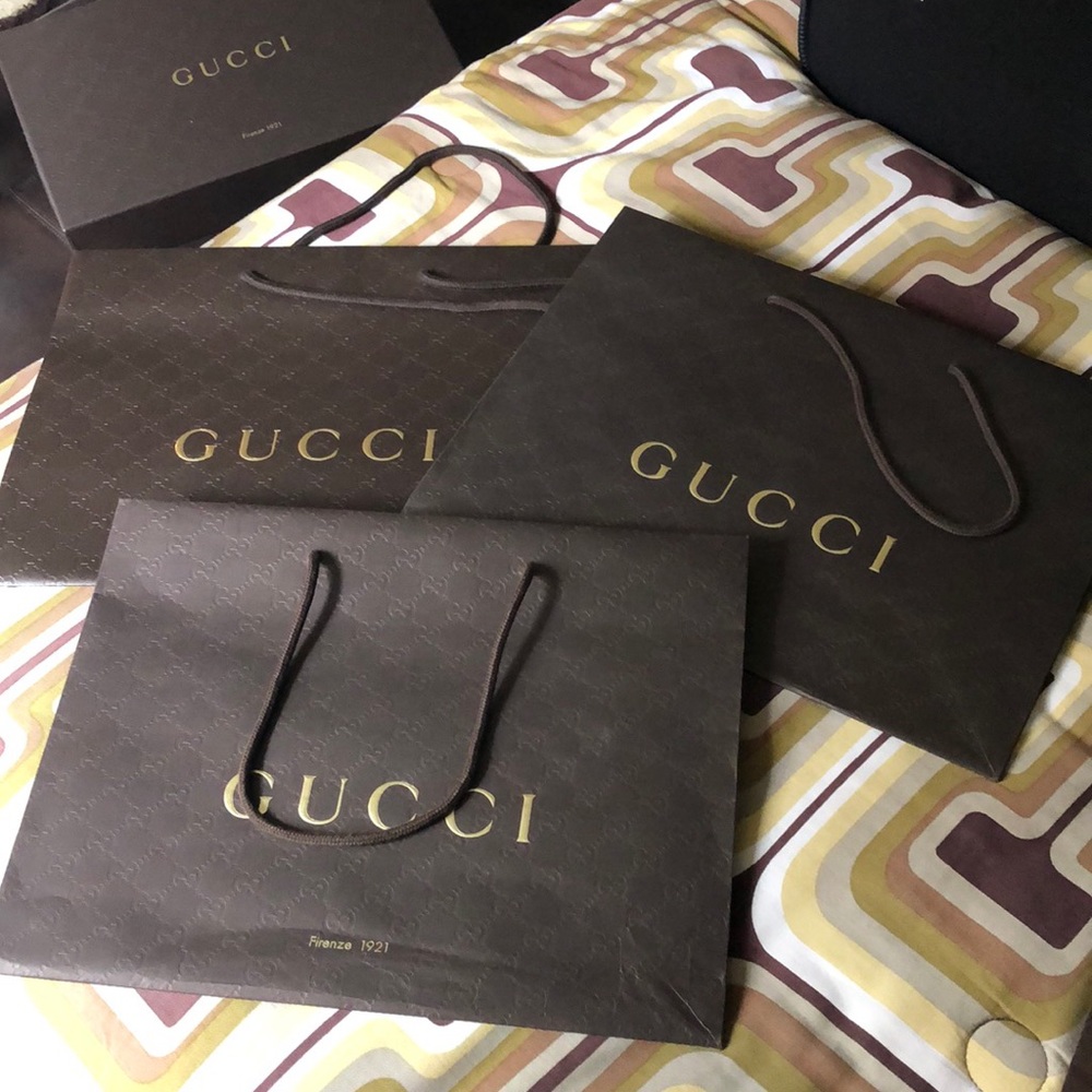 Gucci Shopping Bags